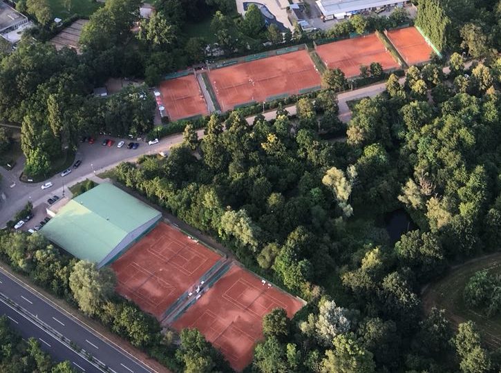 https://www.tennisclub-frankenthal.de/wp-content/uploads/2022/09/Handy-10042019-465-e1663744716869.jpg