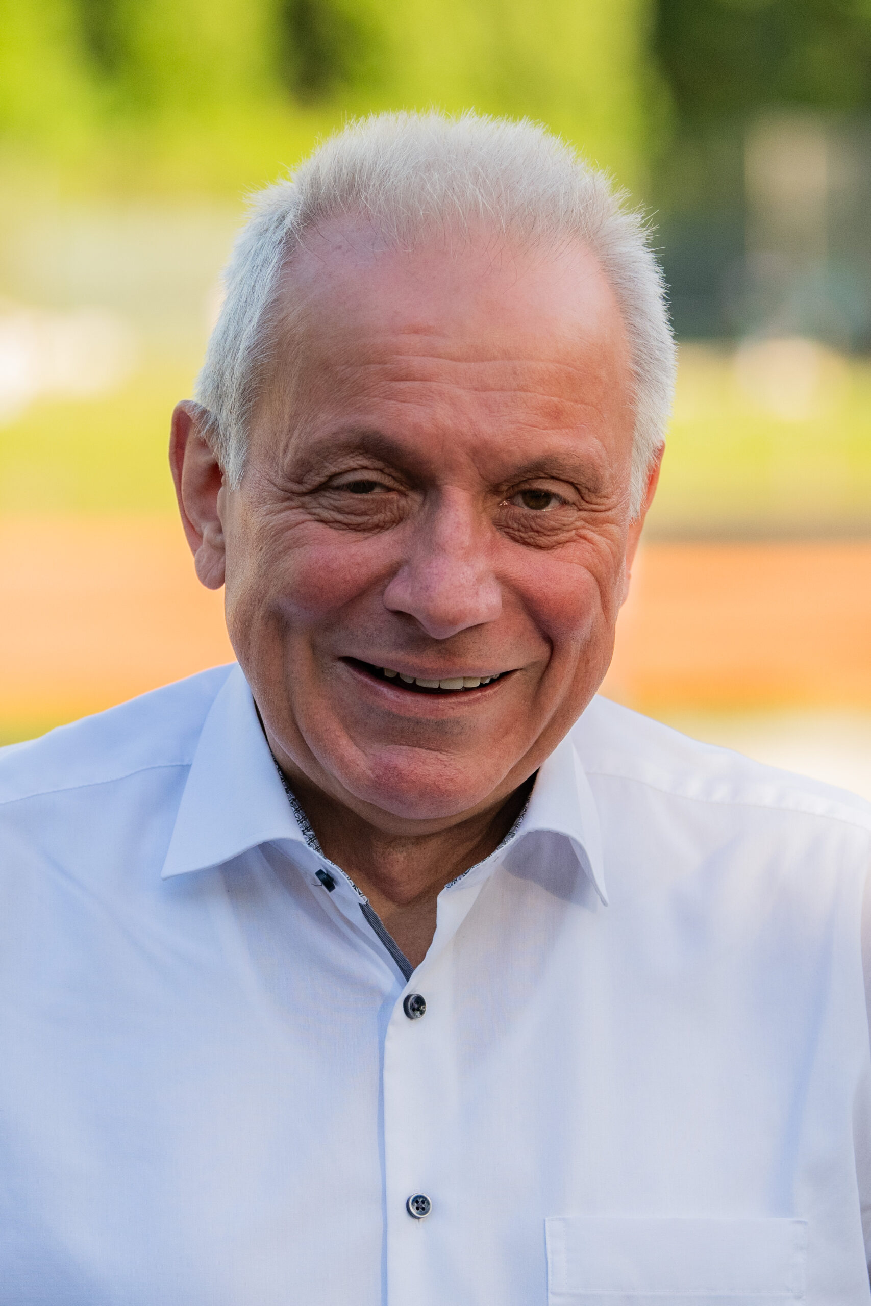 https://www.tennisclub-frankenthal.de/wp-content/uploads/2026/05/Volker-1-scaled.jpg